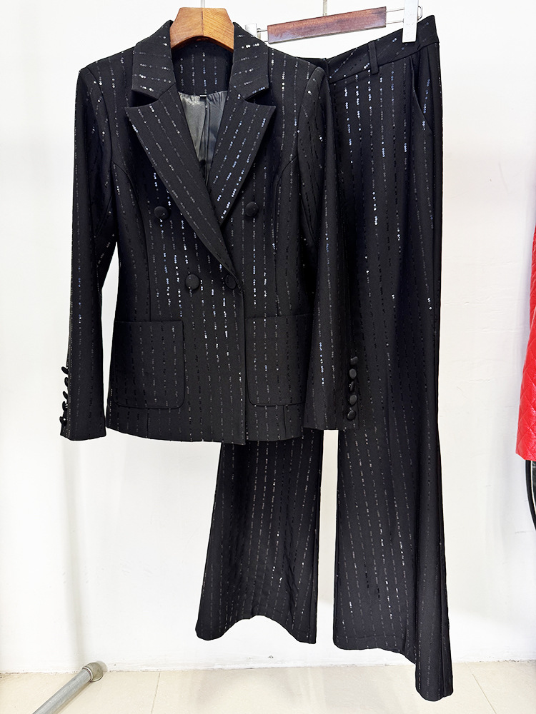 بدلة رسمية نسائية سوداء فاخرة  - مراجعة Female Formal Wear وسعره