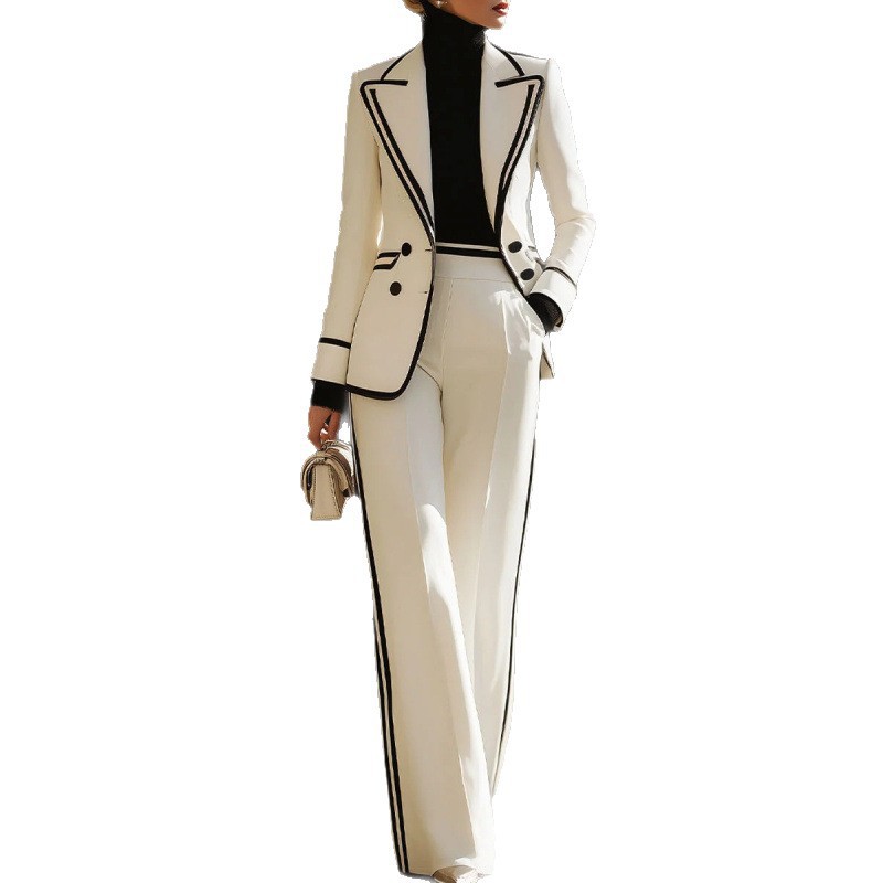تخفيضات A+: طقم نسائي رسمي مكو - مراجعة Female Formal Wear وسعره