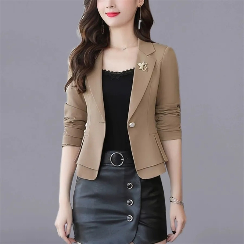 معطف رسمي نسائي أنيق للعمل بال - مراجعة Women Formal Wear With Black Blazer وسعره