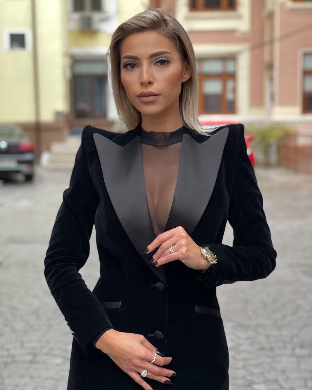 كول الأسود 1 قطعة المرأة الستر - مراجعة Women Formal Wear With Black Blazer وسعره